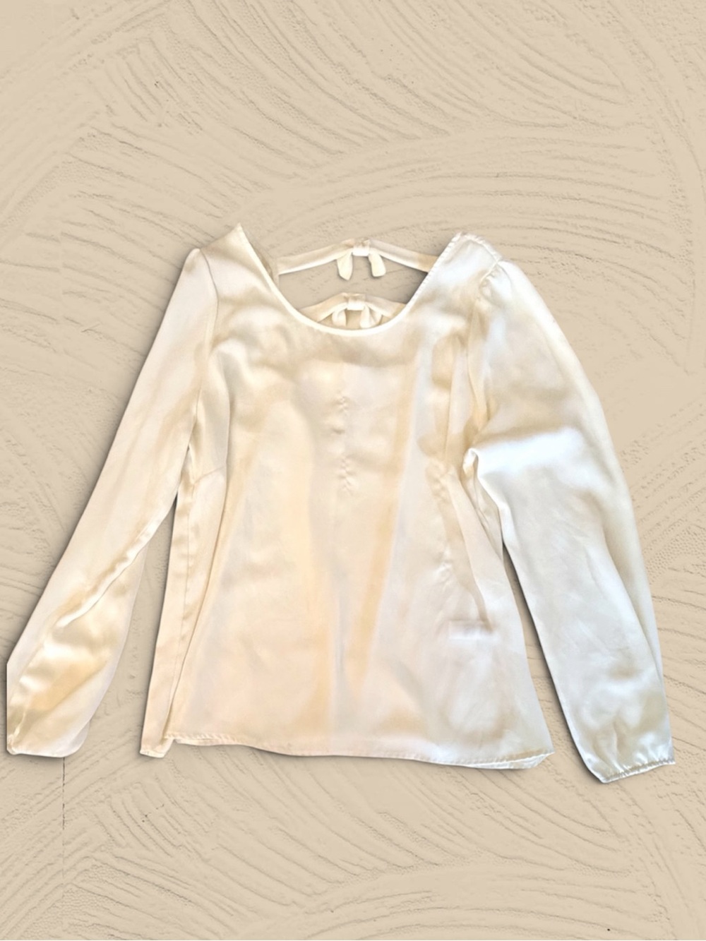 Forever 21+ Women’s Sheer Ivory Long Sleeved Blouse Size 1X